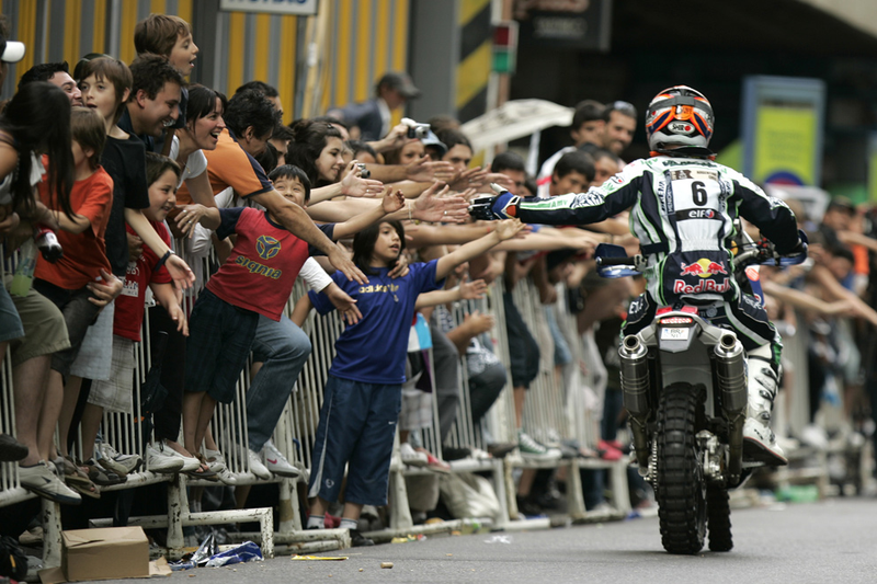 Illustration for article titled Gallery: 2010 Dakar Rally